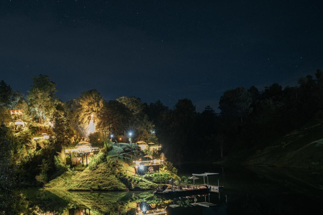 Domus Glamping Guatape Hotel Kültér fotó
